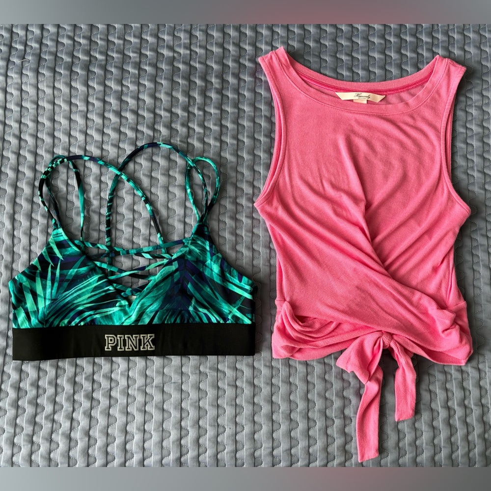 Sports bra
